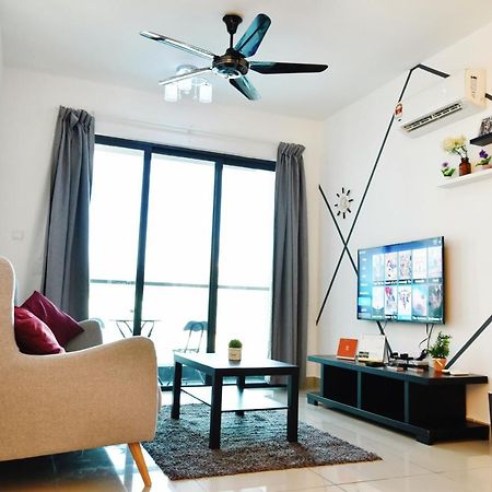 Beautiful Relaxing Home In Skyarena Ascenda Kuala Lumpur Exterior foto