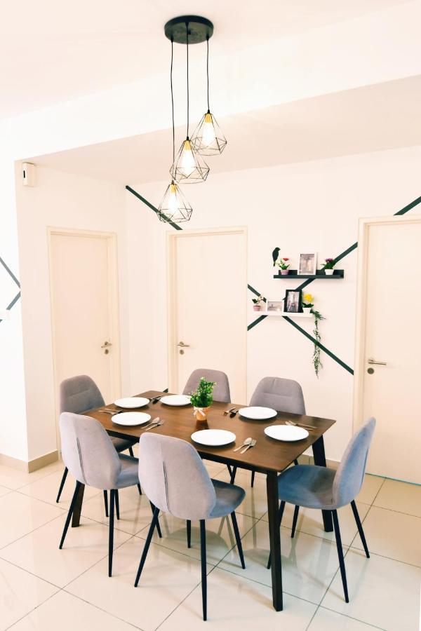 Beautiful Relaxing Home In Skyarena Ascenda Kuala Lumpur Exterior foto