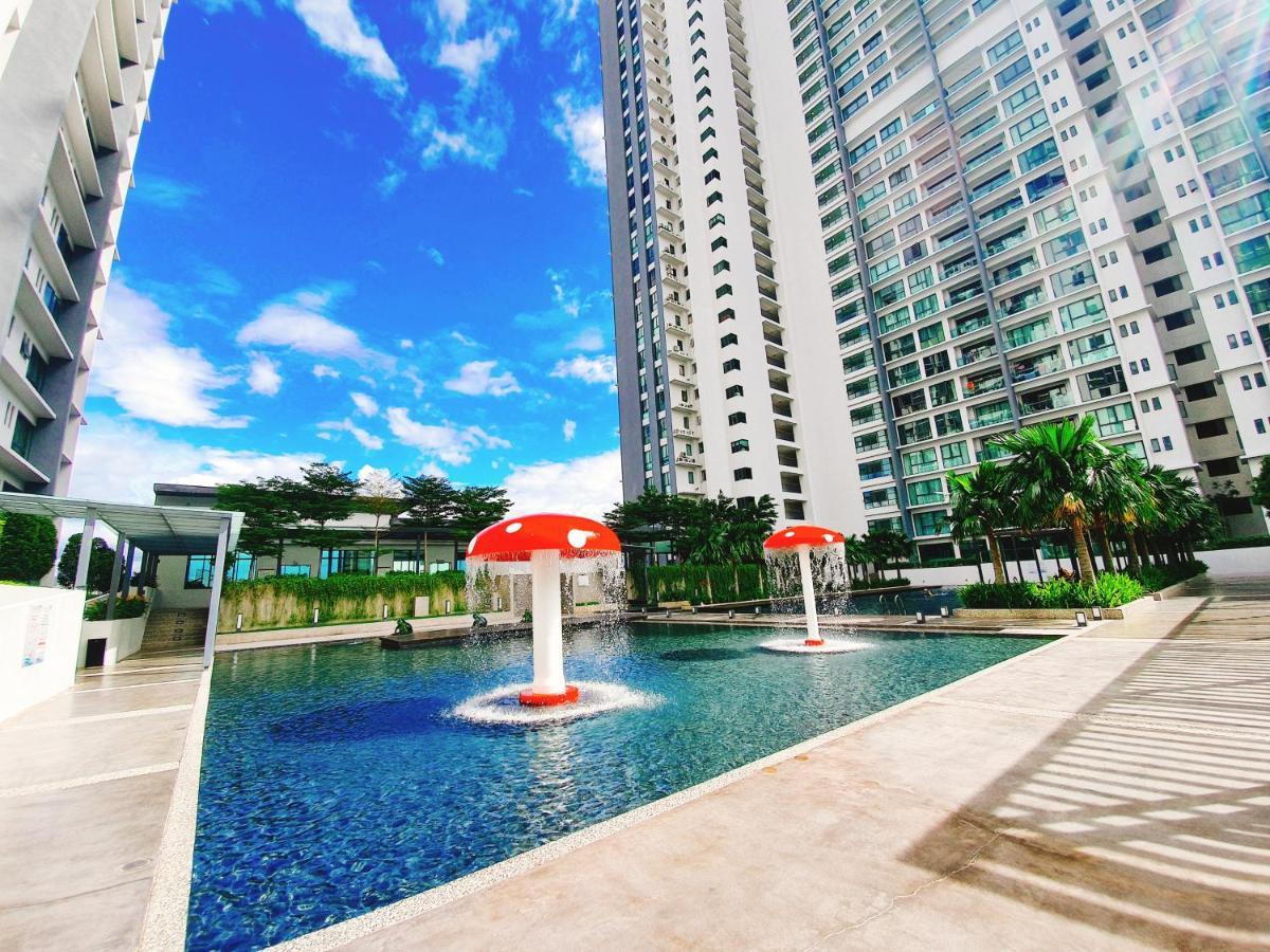 Beautiful Relaxing Home In Skyarena Ascenda Kuala Lumpur Exterior foto