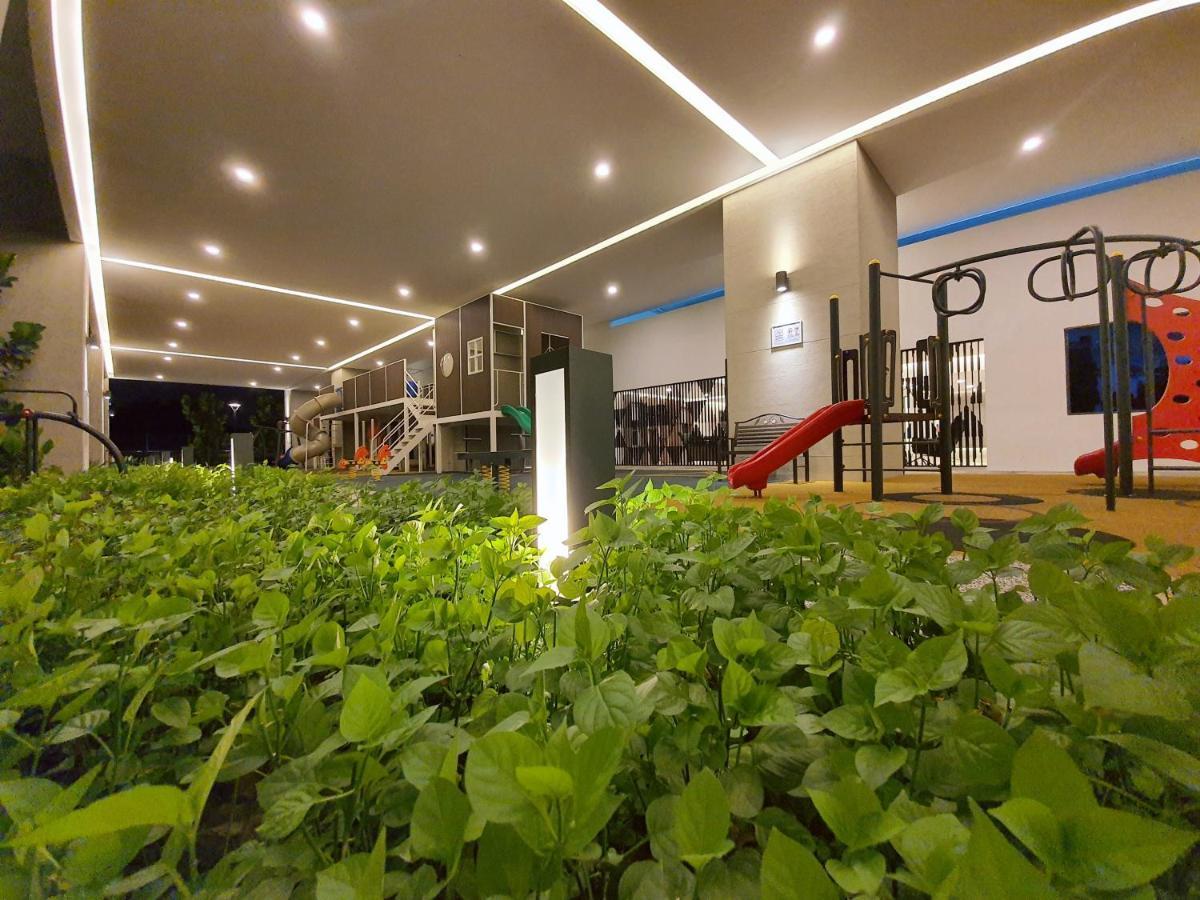 Beautiful Relaxing Home In Skyarena Ascenda Kuala Lumpur Exterior foto