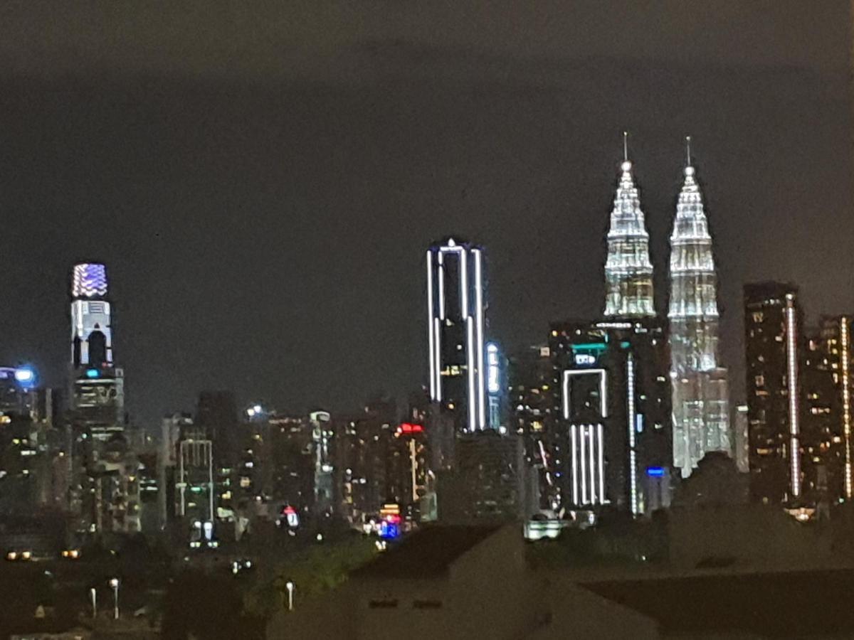 Beautiful Relaxing Home In Skyarena Ascenda Kuala Lumpur Exterior foto